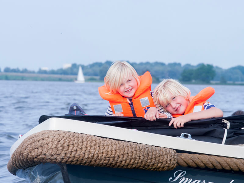 Kom mee op familievakantie.