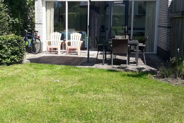 In Friesland vind je hier deze geschakelde vakantiewoning.
