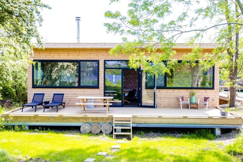Wil je ook een huis met zeilboot huren?
